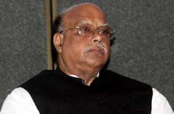 সরকার শিগগিরই আরো দশ হাজার নার্স নিয়োগ দেবে
