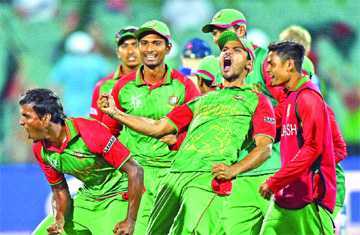 মাশরাফিসহ চার ক্রিকেটারের বোনাস কোটি টাকা 