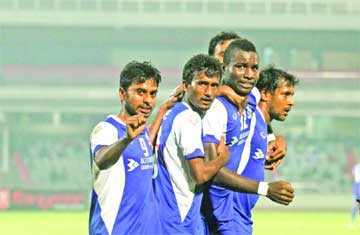 দুইয়ে উঠে এলো শেখ রাসেল
