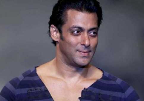 অভিনয়ে ফিরলেন সালমান
