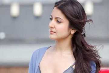 সিনেমা ছাড়তে চাইছেন আনুশকা