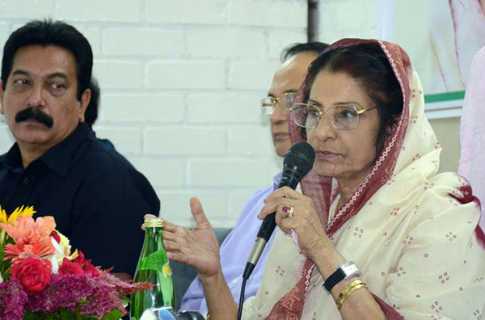 \\\'আলোচনা করে মন্ত্রিসভা থেকে পদত্যাগের সিদ্ধান্ত\\\'