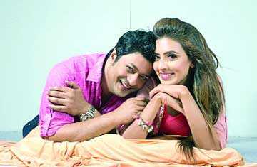 বিজ্ঞাপনে ফেরদৌস-মিম 