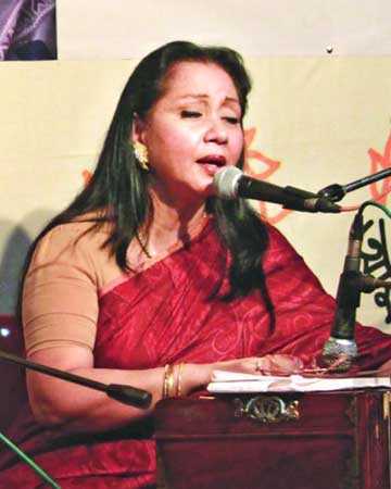 নজরুল রবীন্দ্রনাথের গান সারা বছর গাওয়া উচিত