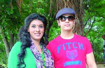 সাত বছর পর নোবেল-মৌ 