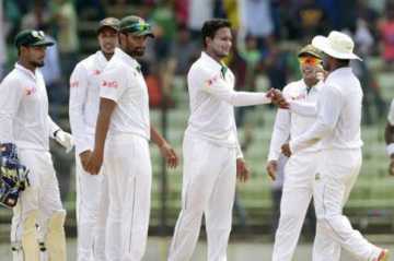 ভারতের ষষ্ঠ উইকেটের পতন