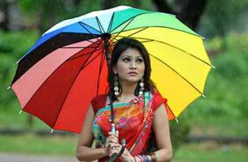 বৃষ্টির দিনে সঙ্গে রাখুন ৫টি প্রয়োজনীয় জিনিস