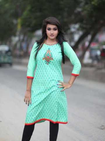 ফেসবুককে বিদায় জানালেন হ্যাপি!
