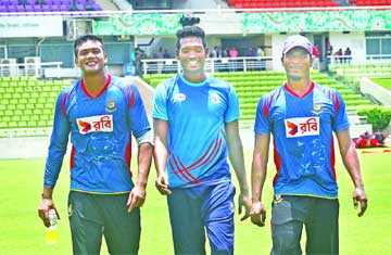 জ্বলে ওঠার অপেক্ষায় তাসকিন