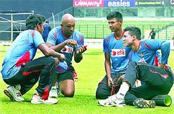 ভাবনায় শুধুই জয়