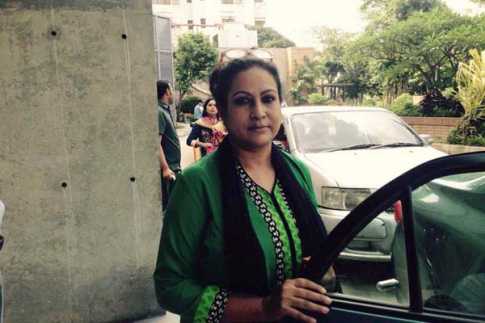 চম্পাকে দেখে কেঁদে ফেলেন রাজ্জাক