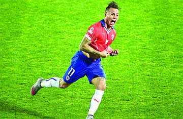 অবশেষে ফাইনালে চিলি
