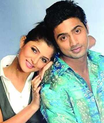 দেব-শ্রাবন্তীর খুনসুটি 