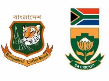 টস জিতে ব্যাটিং নিয়েছে দক্ষিণ আফ্রিকা