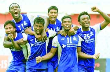 বড় বাধা টপকালো শেখ রাসেল