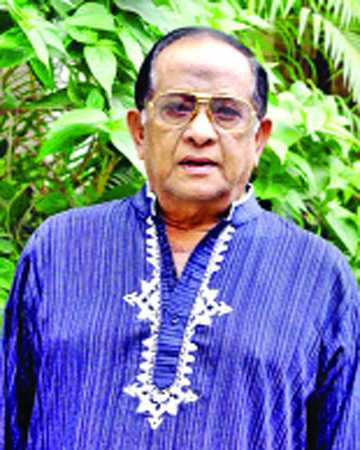 বাড়ি ফিরলেন নায়করাজ
