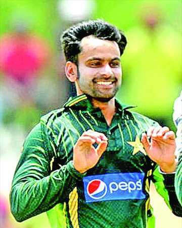 হাফিজ ঝলকে পাকিস্তানের জয় 
