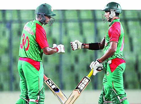 টাইগারদের আগুনে বোলিং