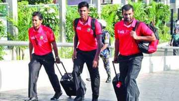 সবার দৃষ্টি চট্টগ্রামে 