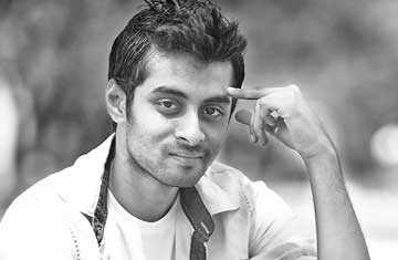 সরাসরি হৃদয় খান 