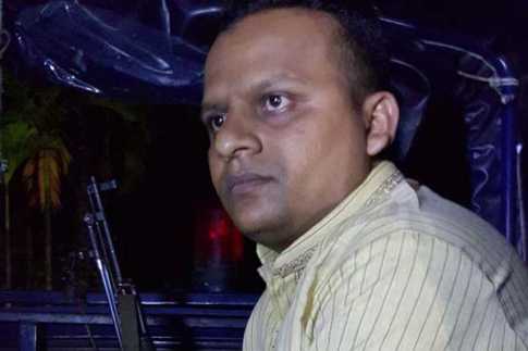 ছাত্রদল সভাপতিকে আটকের প্রতিবাদে দেশব্যাপী বিক্ষোভ