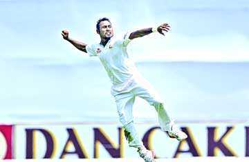 শহীদের টানা মেডেন 