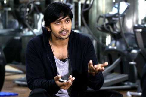 সড়ক দুর্ঘটনার কবলে আরেফিন শুভ