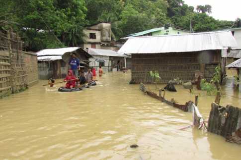 বান্দরবানের সঙ্গে সারা দেশের সড়ক যোগাযোগ বন্ধ