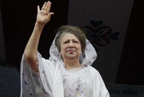 নতুন বাংলাদেশিদের খালেদা জিয়ার অভিনন্দন