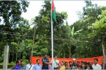 কুড়িগ্রামের নতুন ভূখণ্ডে উড়লো লাল-সবুজের পতাকা