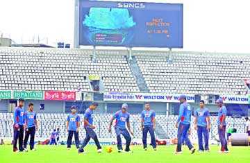 ঢাকা টেস্ট তৃতীয় দিনেও মাঠে গড়ায়নি 