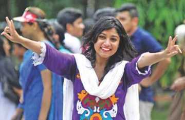 পাশের হারে ছাত্রীরা, জিপিএতে ছাত্ররা এগিয়ে