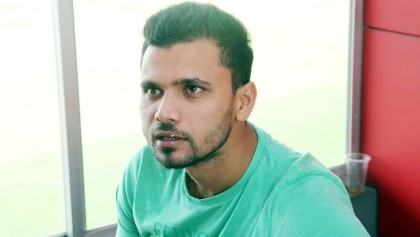 সুস্থ হয়ে বাসায় ফিরলেন মাশরাফি