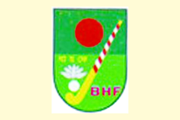হকি ক্যাম্পে জটিলতা
