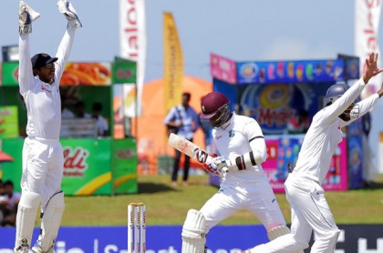 এক ইনিংস ও ৬ রানে জয় শ্রীলংকার