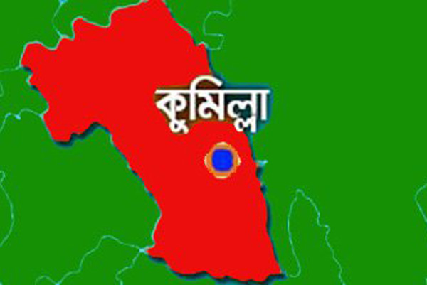 কুমারী পূজায় দর্শনার্থীর ঢল