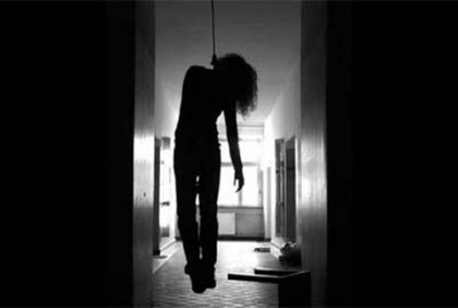 গাজীপুরে স্কুলছাত্রীর আত্মহত্যা