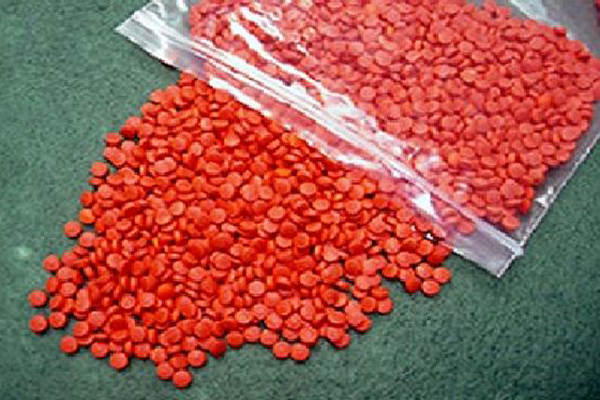 বিআরটিসি থেকে ইয়াবা উদ্ধার, আটক ২