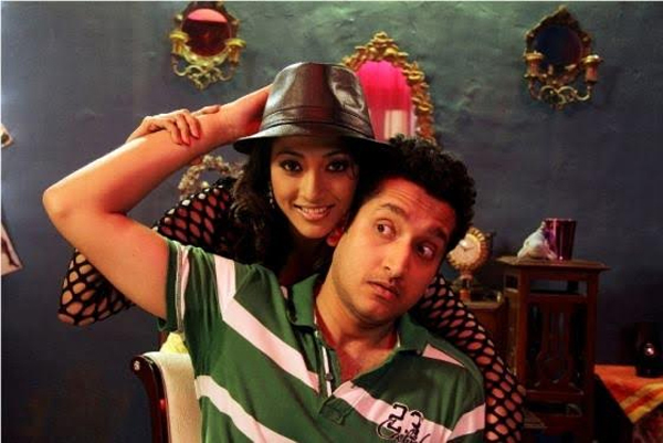যৌনকর্মীর চরিত্রে পাওলি
