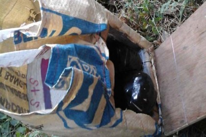রাজশাহীতে 'শক্তিশালী' বোমা উদ্ধার