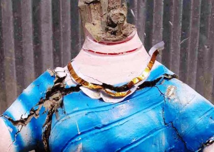 বগুড়ার গাবতলীতে লক্ষ্মী প্রতিমা ভাঙচুর