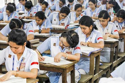 জেএসসিতে ফেনীতে নকল উৎসব