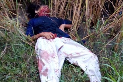স্কুলছাত্রীকে গলা কেটে হত্যা
