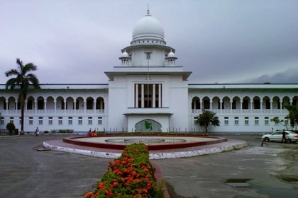সুপ্রিম কোর্ট এলাকায় নিরাপত্তা জোরদার