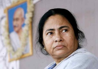 
নীতীশের শপথে যাচ্ছেন মমতা