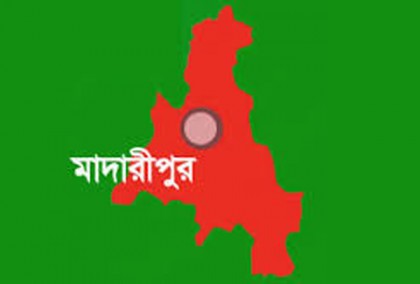 কালকিনিতে ফরম পূরণের নামে চলছে বাণিজ্য