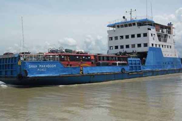 কাওড়াকান্দি-শিমুলিয়ায় ফেরি চলাচল স্বাভাবিক