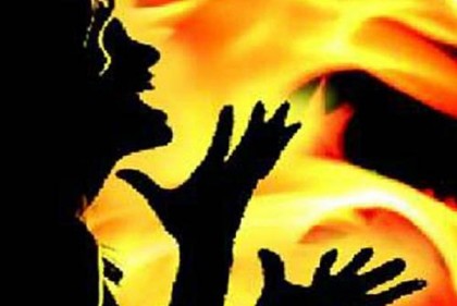 ডাইনি অপবাদে আদিবাসীর বাড়িতে আগুন
