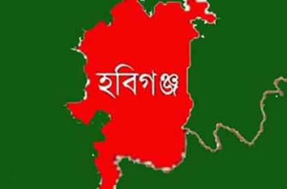 মাধবপুরে মাদক ব্যবসায়ী ছেলেকে পুলিশে দিলেন পিতা
