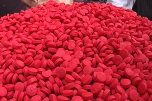 বরিশালে পৃথক অভিযানে ৫ হাজার ইয়াবাসহ আটক ২
